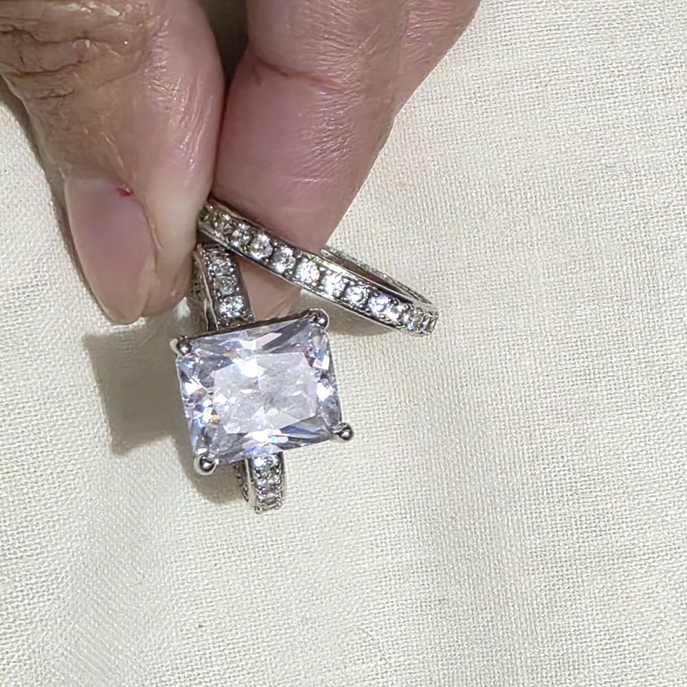Elegant Silver and White Crystal Ring Set